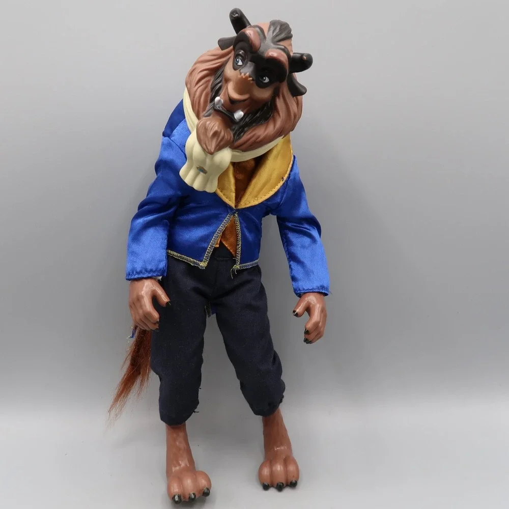 Disney Store The Beast Classic Doll Beauty and the Beast 12'' Action Figure